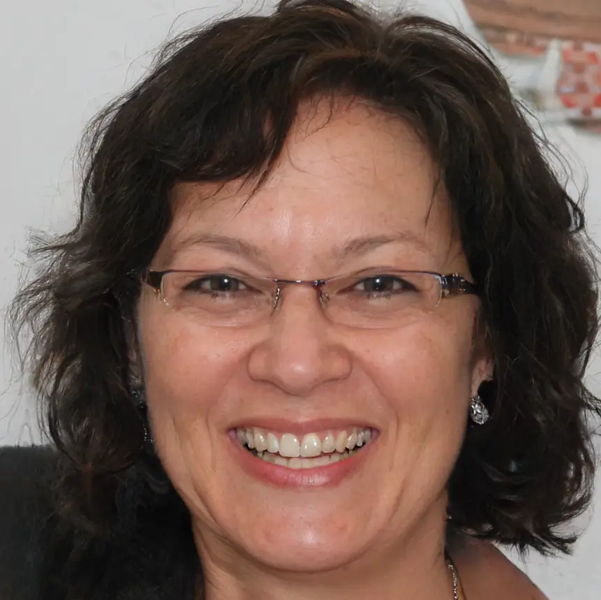 Sarah K.